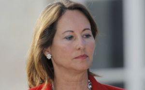 Ségolène Royal, battue à La Rochelle, dénonce une "trahison politique"