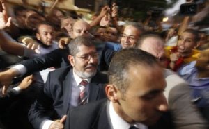 Egypte: Morsi élu président, selon les Frères Musulmans
