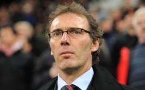 Premiers contacts entre Tottenham et Blanc !