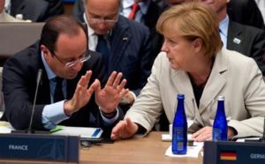 Hollande et Merkel tentent d'aplanir leurs divergences