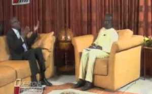 Questions Directes du lundi 25 Novembre 2013  reçoit Mr Amadou Diaw (Fondateur ISM) 