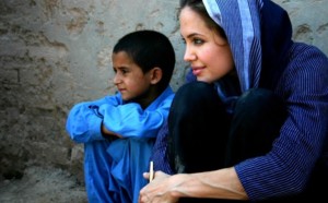 Angelina Jolie fait un don de 100 000 dollars pour les réfugiés syriens
