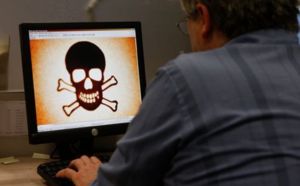 Un réseau mondial de pirates de cartes bancaires démantelé