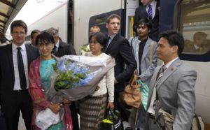 Aung San Suu Kyi menacée d'expulsion de sa maison