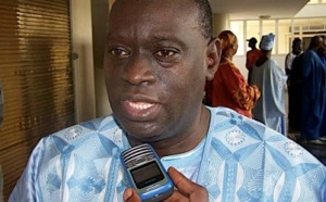 Me El Hadji Diouf tête de liste "Leeral: « Macky Sall défie la justice et viole la loi .»