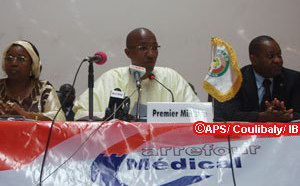 Abdoul Mbaye envisage de "nouvelles réformes" pour la couverture universelle