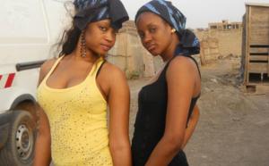 Les mannequins Khadija et Dalanda Diallo en mode "villageoise"!