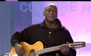 El Hadj Ndiaye chanteur: "Pourquoi je reviens sur scène"