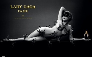Photo : Lady Gaga pose nue pour son parfum