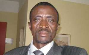 Jonshon Mbengue, journaliste:" Je regrette que Youssou Ndour ait quitté la musique"