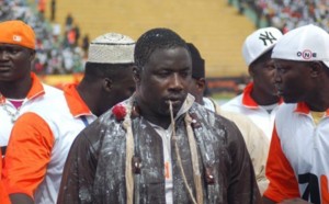 Gris Bordeaux: "Modou Lô est le chouchou du Cng"