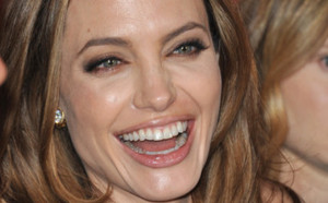 Angelina Jolie trouve sa belle-mère "irrespectueuse"