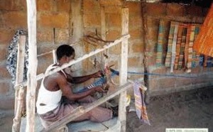 Tambacounda : tissage traditionnel à Koussanar :11 femmes et 2 hommes formés