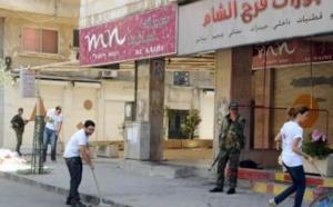 Syrie: la rébellion contrôle des postes-frontières mais recule à Damas