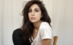 Yasmine Hamdan : une musique en suspens