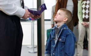 Un Britannique de 11 ans prend l'avion sans passeport ni billet