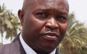 Dakar réduit ses ambassades et consulats