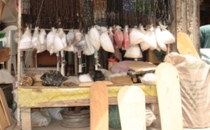 Les accessoires de prière font l’affaire des commerçants : Chapelets, tapis et livres saints très prisées par les jeuneurs