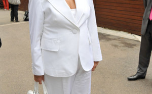 Roselyne Bachelot et Audrey Pulvar avec Ferrari sur Direct 8