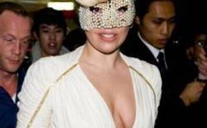 Lady Gaga: Elle tweete son soutien à Kristen Stewart et Robert Pattison