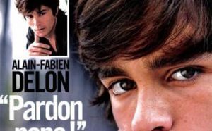 Alain Delon : Son fils Alain-Fabien passe aux aveux et crie 'Pardon papa !'
