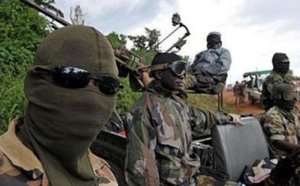 Côte d’Ivoire: au moins 6 morts dans l`attaque du camp militaire d’Akouédo à Abidjan
