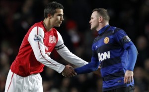 Man Utd : Rooney attend Van Persie
