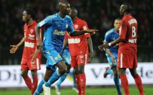 Officiel : Alou Diarra file à West Ham !