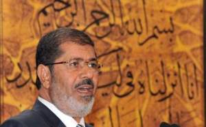 Le patron d'une chaîne TV et un journaliste jugés pour offense au président Morsi