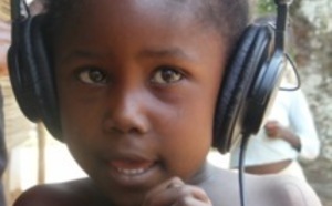Les radios communautaires en difficultés : la voix des sans voix enrouée