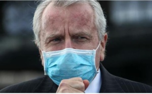 Le masque, arme ultime: "Si 85 % de la population le porte, l’épidémie disparaît", un médecin en explique l'importance 
