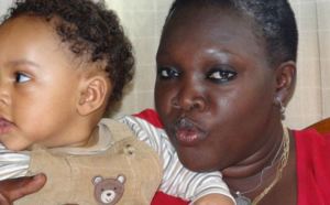 Ndella et Nero racolent 