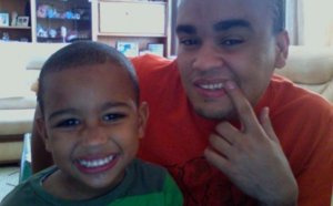 Philip Monteiro et son fils Warren tel père, tel fils