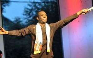 Le ministre Youssou Ndour rechante le temps d'un concert humanitaire