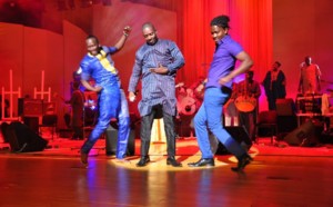 Soirée de You: Mbaye Dièye Faye a chauffé le Grand Théâtre