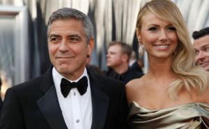 George Clooney dément être séparé de Stacy Keibler