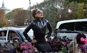Lady Gaga fait une apparition chez Sephora