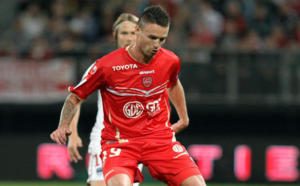 Valenciennes : Le Tallec tacle l’arbitrage... et risque la sanction !