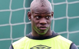 Man City : Balotelli ne pense pas à un départ