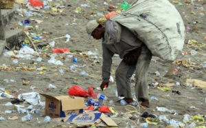 L'Unacois/Yessal réclame à l'Etat ses 156 conteneurs et ses 40 tonnes de sachets plastiques