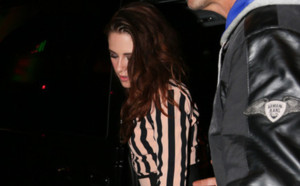 Kristen Stewart a dîné à… La Fidélité. Drôle !