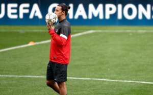 Ibra, Pastore : ça jase dans le vestiaire du PSG
