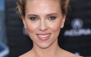 Scarlett Johansson s’est encore fait larguer !