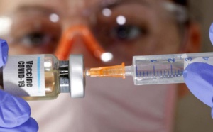 Vaccin contre la COVID-19: la Russie annonce avoir achevé les essais sur l’homme et révèle les résultats