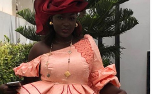 Amsa de "Maîtresse d'un homme marié", dans une "taille basse" très chic. Admirez !