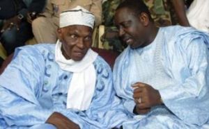 Entre Macky Sall et Abdoulaye Wade, la guerre est déclarée