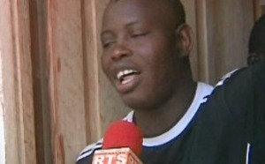 [Audio] Le lutteur Bruce Lee tabasse sa soeur et veut la jeter en taule