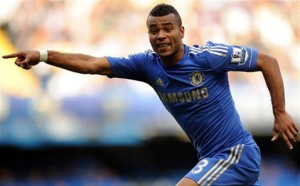 La signature d’Ashley Cole annoncée sur le Twitter officiel du PSG mais...