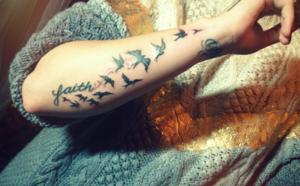 Demi Lovato : son tatouage aérien