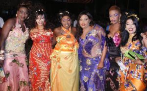Les danseuses en font-elles trop ?